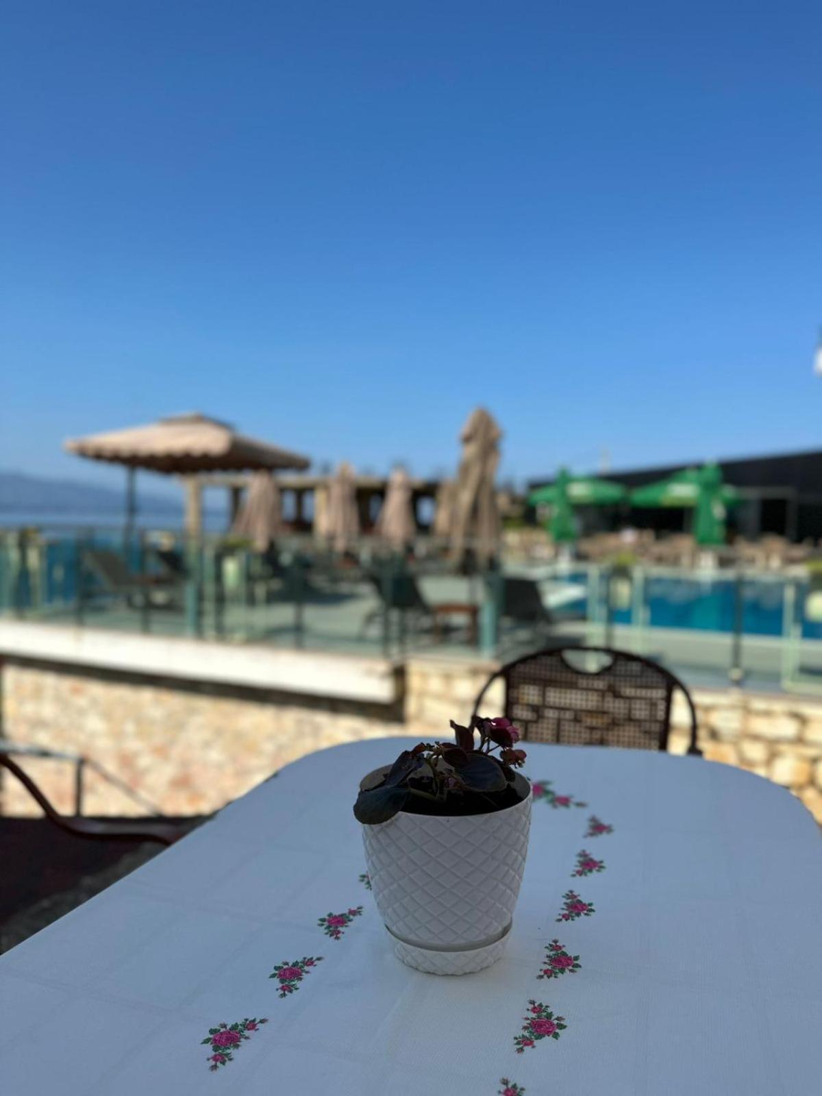Apartaments Rraku Sarande Luaran gambar