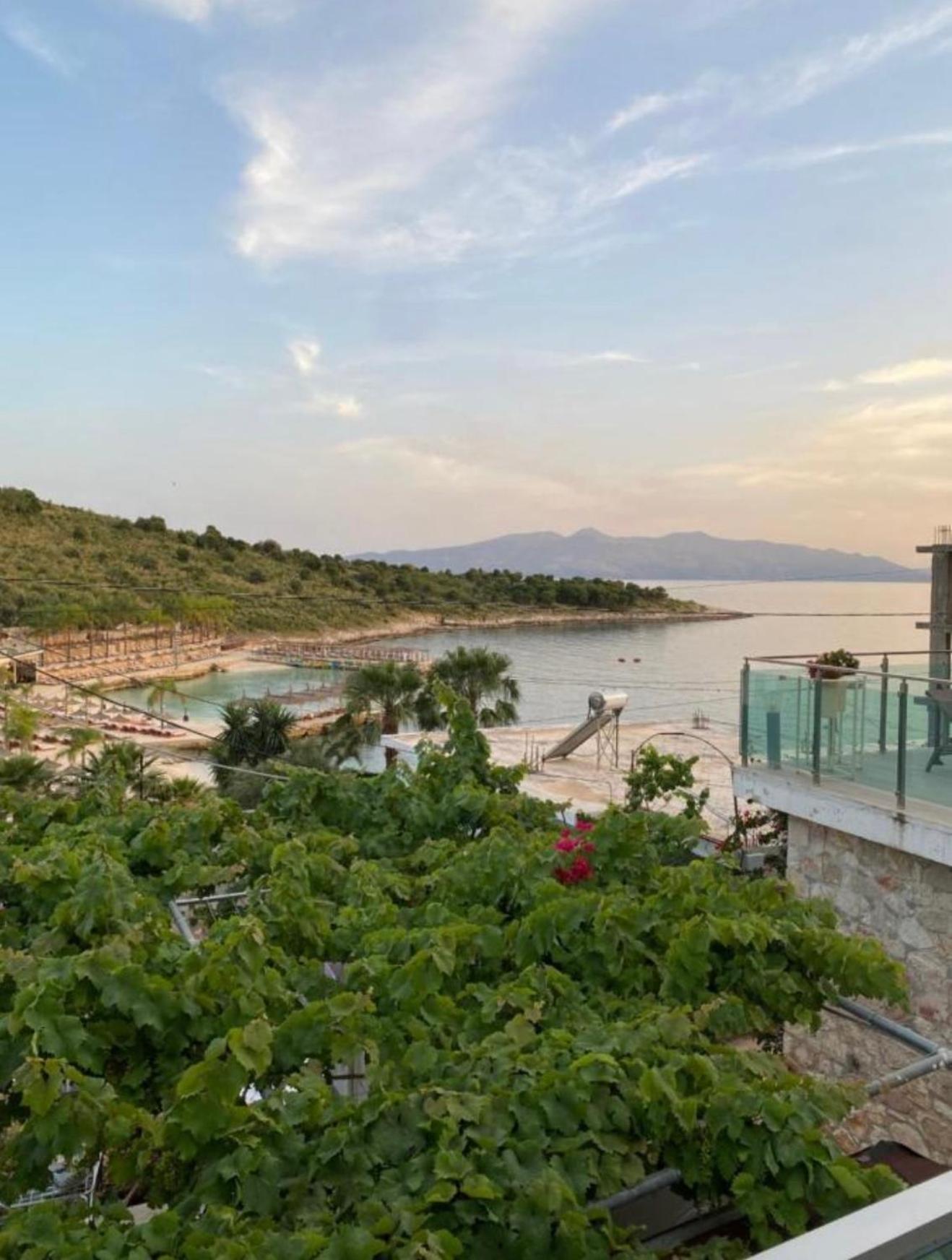 Apartaments Rraku Sarande Luaran gambar