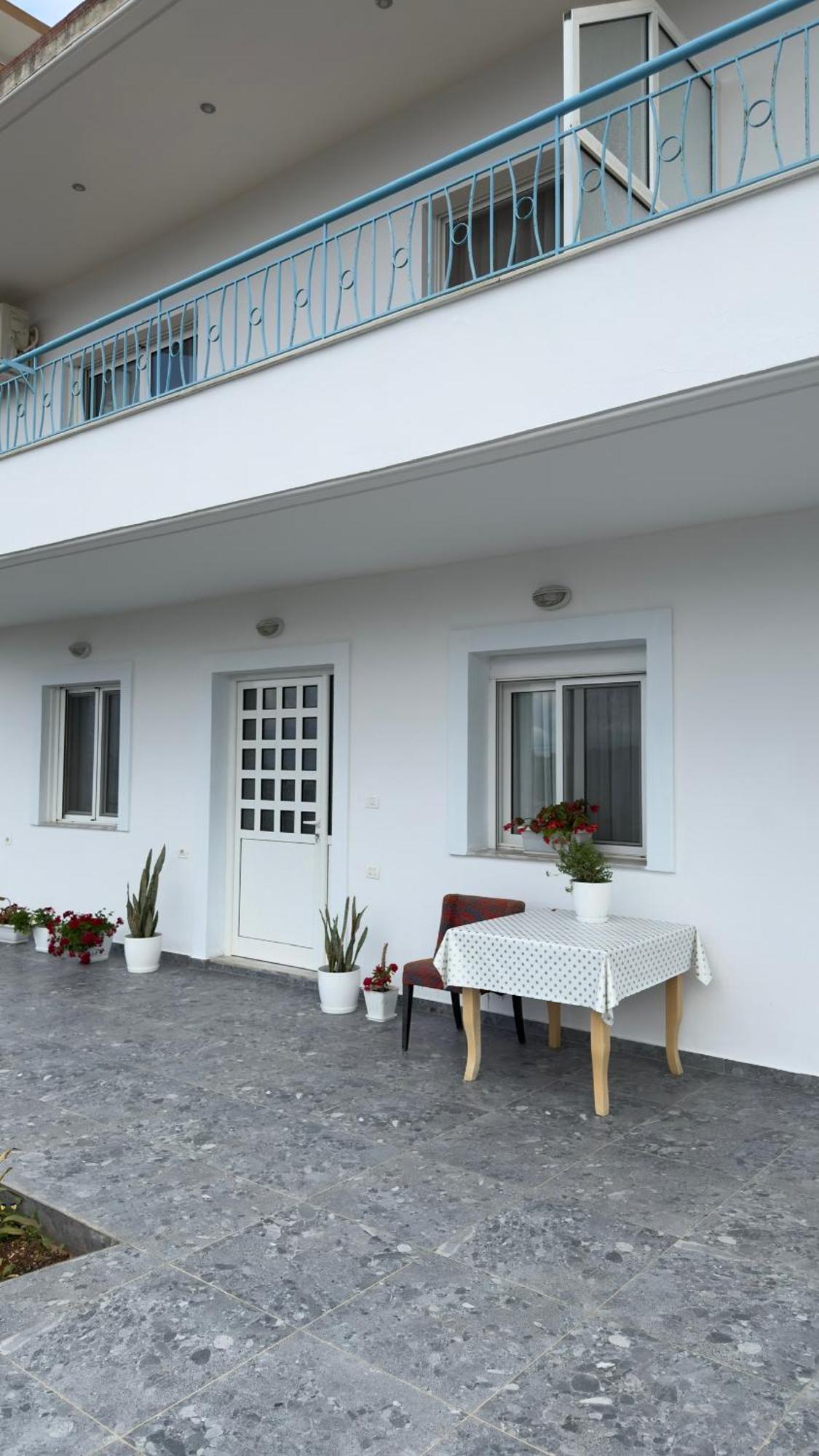 Apartaments Rraku Sarande Luaran gambar